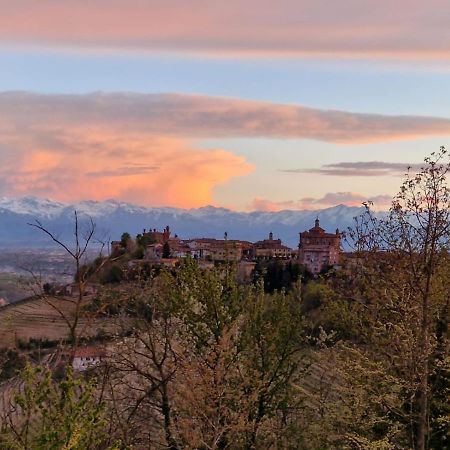 Mister Barolo Apartments Langhe Novello Exterior foto