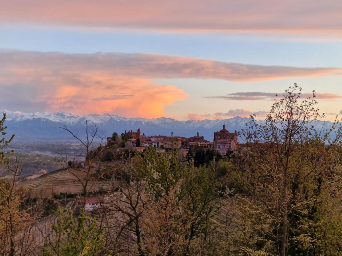 Mister Barolo Apartments Langhe Novello Exterior foto