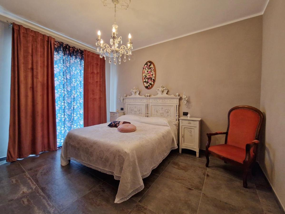 Mister Barolo Apartments Langhe Novello Exterior foto